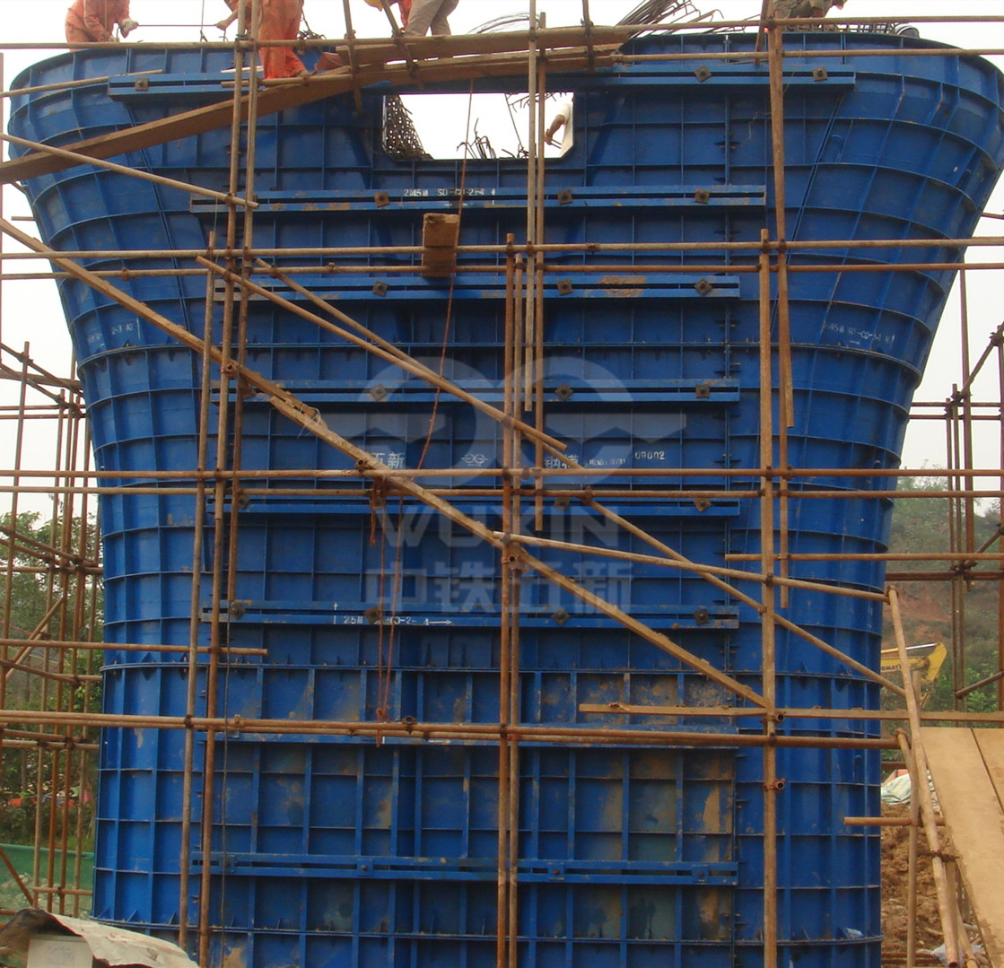 中鐵五局成綿樂城際現(xiàn)澆墩身模板