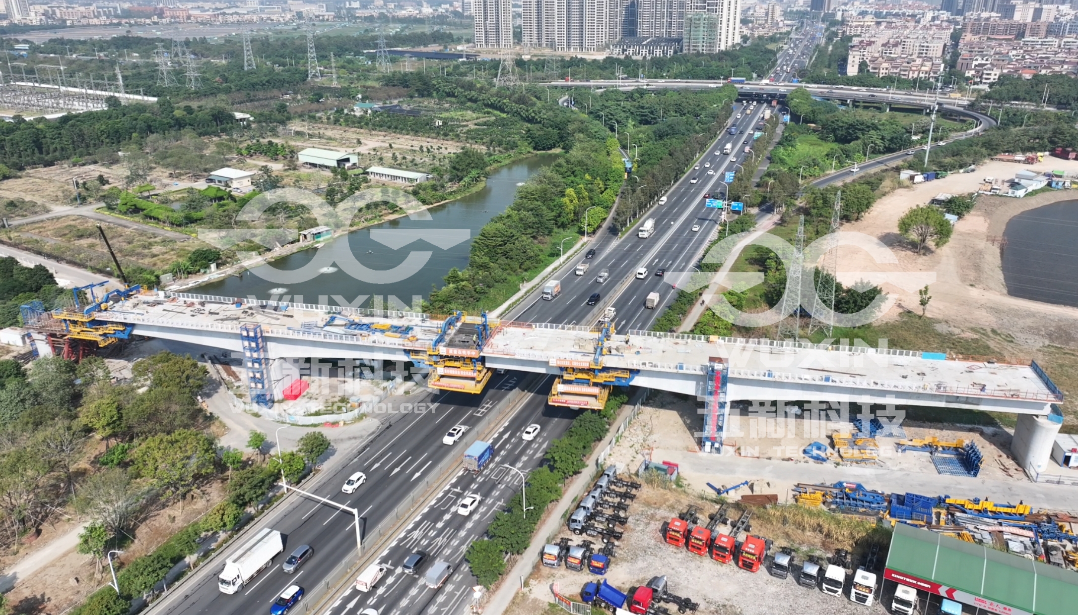 智能懸臂造橋機 — （中鐵建大橋局-深江鐵路）1.jpg