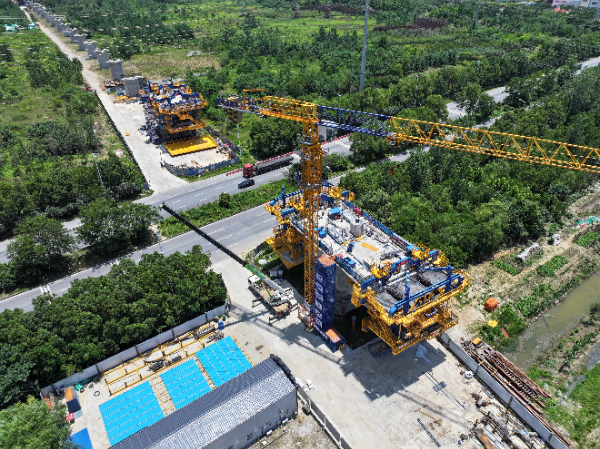 五新智能懸臂造橋機(jī)：全周期護(hù)航，以服務(wù)鋪就橋梁建設(shè)通途